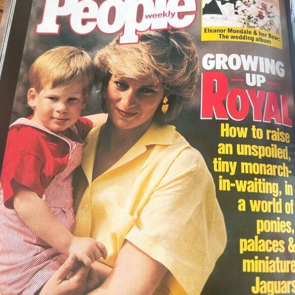 People magazine Diana an amazing life 1981-1997 - Picture 8 of 9